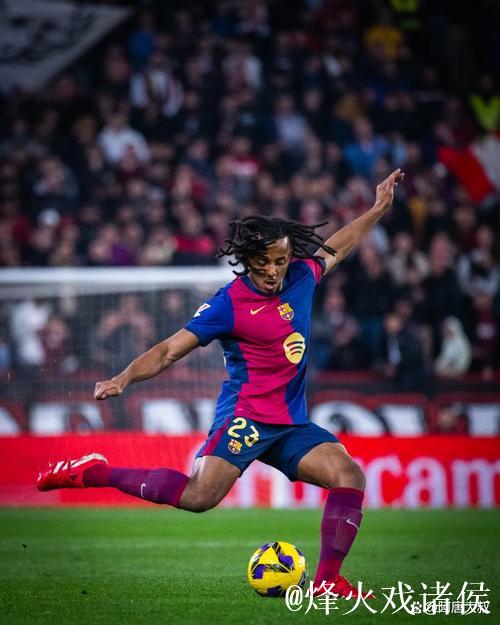 塞维利亚4-0大胜皇家奥维耶多，埃朱克、巴蒂斯塔-门迪破门